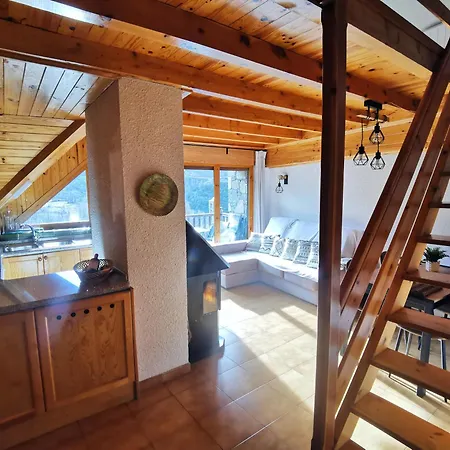 Apartment Duplex Con Terraza Y Vistas Panoramicas En Taull